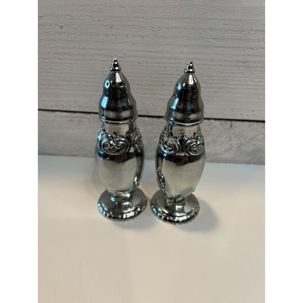 Permabrite 128 Salt Pepper Shakers Pair Silver Tone Vintage Tableware 4.25in